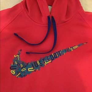 Nike hoodie women’s medium therma fit